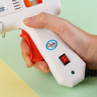 Клеевой термопистолет DEKO DKGG100 100Вт, SET4, подставка, набор клеевых стержней 063-4971