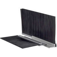 Полосовая щетка Mebax нейлоновая 65х5x5х2500 Черная 00-00001497