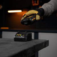 Батарея аккумуляторная IB-18-2.0 (2.0 Ач; 18 В; Li-Ion) Denzel 28433