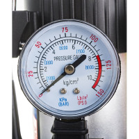 Компрессор Nova Bright АК-35 35 л/мин., 140 PSI, 12 В, металлический корпус, пластиковый кейс 47159