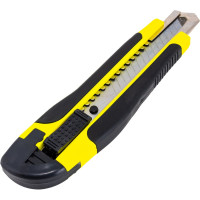 Технический нож FIT 18 мм усиленный прорезиненный, лезвие 15 сегментов 10243