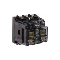 Розетка DKC 1-местная, 2 модуля Avanti "Черный квадрат" 16А IP20 2P+E, защитные шторки, черная 4402002