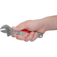 Разводной ключ INTERTOOL 200 мм, изолированная рукоятка, никелевое покрытие XT-0020