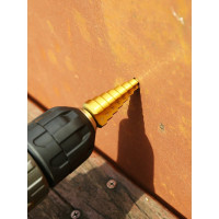 Набор ступенчатых сверл SD03 (3 шт; 4-12; 4-20 мм; 4-32 мм; шестигранный хвостовик) DEKO 065-0533