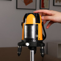 Лазерный самовыравнивающийся уровень DEKO в кейсе LL57 PRO SET 2 PREMIUM со штативом 1 м, 5 линий, красный луч 065-0104-1