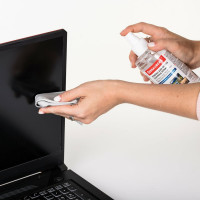 Чистящий набор для экранов всех типов и оптики BRAUBERG комплект салфетка и спрей, 200 мл 513560