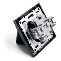 1-местная розетка STEKKER c заземлением с крышкой, PST16-9012-03, с защитной шторкой, Эрна, черный 39481