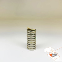 Неодимовый магнит Проф-Магнит диск 10x2 мм, 20 шт., с клеевым слоем NdFeB N33 с/кл