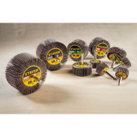 Круг шлифовальный лепестковый на шпильке STAYER P60, 30x15 мм 36606-060