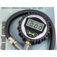 Пистолет для подкачки шин с цифровым манометром KraftWell KRWTG-D