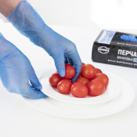 Виниловые неопудренные перчатки AVIORA голубые, размер M, 100 шт 402-916