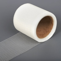 Строительная армирующая ГОСТ САМОКЛЕЯЩАЯСЯ СЕТКА GAVIAL (Серпянка для швов гипсокартона) 100мм20м 2010