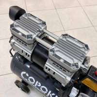 Воздушный безмасляный компрессор 24л Сорокин ресивер 13.2