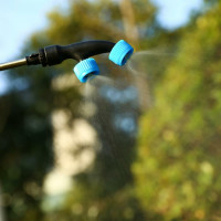 Садовый аккумуляторный опрыскиватель DEKO DKSP10 16 л 065-0954