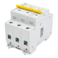 Автоматический выключатель IEK ВА47-60M 3Р 40А 6кА С MVA31-3-040-C