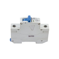 Автоматический выключатель СВЕТОЗАР 1-полюсный, 20 A, C, откл. сп. 6 кА, 230 / 400 В SV-49061-20-C