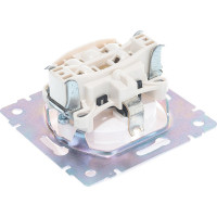 Розетка Legrand с заземлением Legrand Valena со шторками 16А 250В винтовые зажимы белый 774421