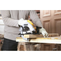 Дисковая пила DEWALT DWE 560 K