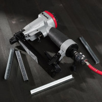 Пневматический степлер для прямоугольных скоб от 6 до 13 мм MATRIX 57415