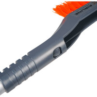 Щетка от снега и льда Airline с плоской телескоп.рукояткой и мягкой щетиной + скребок (60-88 см) AB-R-10