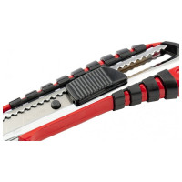 Нож MATRIX, 18 мм выдвижное лезвие металлическая направляющая эргоном. двухкомпонентная рукоятка// 78938