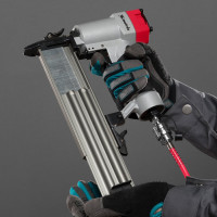 Пневматический нейлер для гвоздей MATRIX 57410