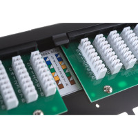 Панель NIKOMAX 19, 0.5U, 24 порта, Кат. 5е, черная NMC-RP24UD2-HU-BK
