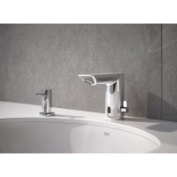 Смеситель GROHE Bau Cosmopolitan E, инфракрасная электроника для раковины 36451000