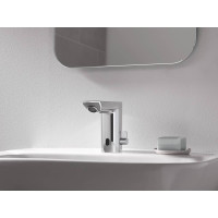 Смеситель GROHE Bau Cosmopolitan E, инфракрасная электроника для раковины 36451000