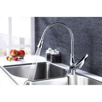 Смеситель Lemark Linara для кухни с гибким изливом LM0413C