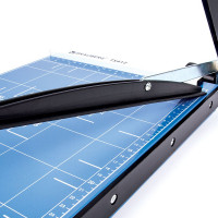 Резак BRAUBERG SABER, A4, сабельный, TS412 531800