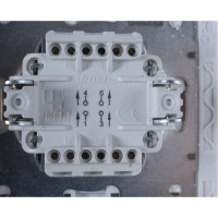 Промежуточный выключатель LEZARD RAIN белый 703-0202-107