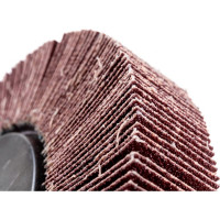 Круг лепестковый KK19XW (150х30х32 мм; 32Н; Р50) БАЗ 920054000055