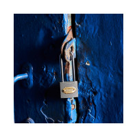 Навесной замок ЧЕТЫРЕ СЕЗОНА Чугун 32 мм, длинная дужка 79-0023