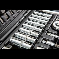 Набор сменных головок NEO Tools 1/2", 1/4” CrV 111 шт. 08-910