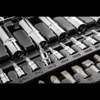 Набор сменных головок NEO Tools 1/2", 1/4” CrV 111 шт. 08-910
