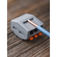 Строительно-монтажная клемма EKF СМК, 222-413, с рычагом, 3 отверстия, 0.08-2.5(4.0)мм2, PROxima 100 шт plc-smk-413