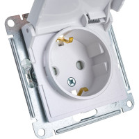 Розетка Systeme Electric AtlasDesign Жемчуг с заземлением со шторками с крышкой, 16А, IP20 ATN000446