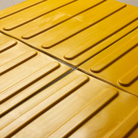 Тактильная плитка PALITRA TECHNOLOGY полоса 50245-1-PVC-300x300x4-Y-VI