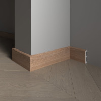 Плинтус напольный ударопрочный влагостойкий (орех; 80Х13Х2400 мм) Decor-Dizayn 706-90SH