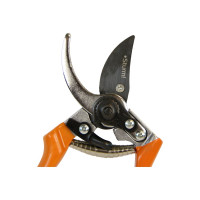 Секатор Sturm 205 мм 3012-04-50