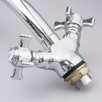 Смеситель для кухни Ekko с гайкой E42024