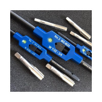 Метчикодержатель GSR N 1 1/2 стальной M1-М12 Silver с уровнем B08802040