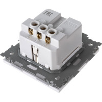 Электрическая розетка с заземлением CGSS 16А белая Практика PL-W160A-WCG