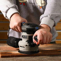 Эксцентриковая сетевая шлифмашина DEKO DKG550 063-4264