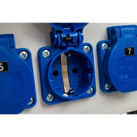 Щит с розетками навесной COMBOX ULTRA 17 EVOL 0107-027-1