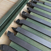 Набор токарных резцов по металлу 12 шт, 12x12 мм ООО ПЕТРО-ИНСТРУМЕНТ НРМ002x7396801 X7396801