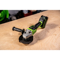 Аккумуляторная угловая шлифовальная машина GreenWorks GD24AG 3200207UA
