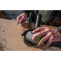 Аккумуляторная угловая шлифовальная машина GreenWorks GD24AG 3200207UA