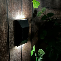 Светильник настенный на солнечной батарее Uniel USL-F-154/PT120 NEWYORK UL-00009370